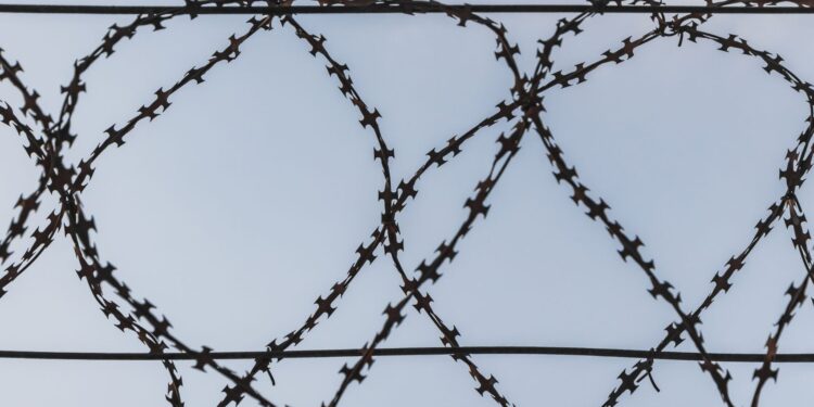 MTE permite que pessoas e empresas que submeteram trabalhadores a condições análogas à escravidão firmem Termo de Ajustamento de Conduta