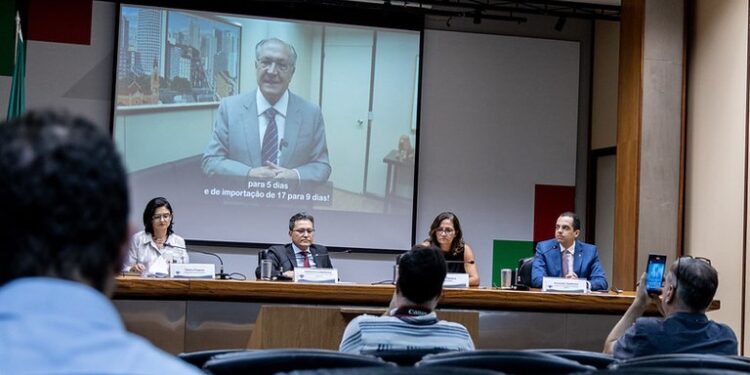 MDIC lança plataforma única para gestão de trâmites do comércio exterior