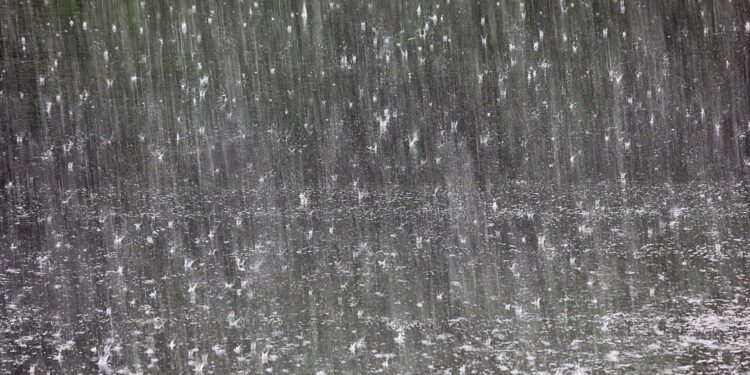 Cemaden divulga alerta com risco geo-hidrológico nesta sexta-feira