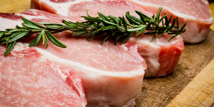 Custos da produção de suínos e frango de corte registram alta