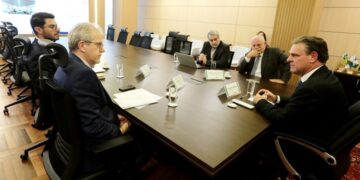 Mapa e MMA alinham estratégias para recuperação de pastagens e redução do desmatamento