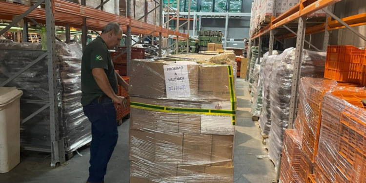 SDA apreende carga de azeite impróprio para consumo