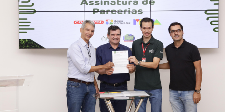 Mapa e Paraná firmam acordo para fortalecimento da inovação agropecuária