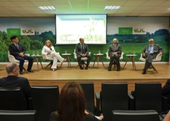 Mapa debate estratégias de fomento ao Sistema Plantio Direto na agricultura brasileira
