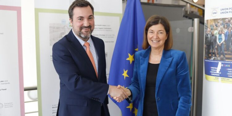 Mapa cumpre agenda na Europa e participa de reuniões com líderes da FAO e da União Europeia