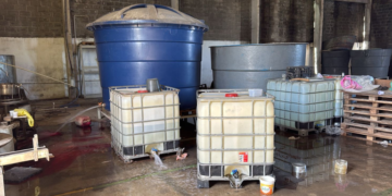 Mapa realiza operação contra produtores de bebidas falsificadas no Pernambuco