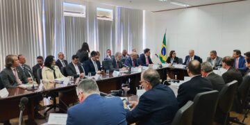 Governo reúne indústria e agro para discutir tarifas dos EUA e alinhar resposta nacional
