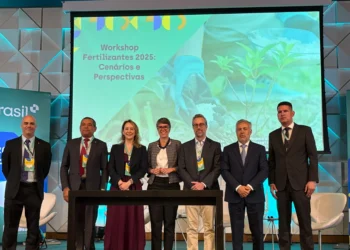 Workshop discute caminhos para reduzir dependência de fertilizantes importados no Brasil