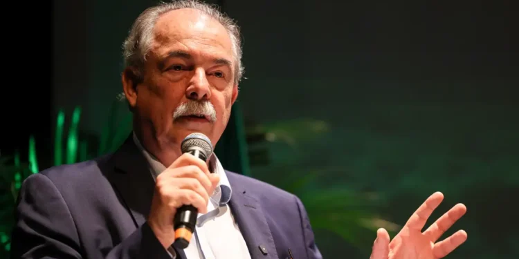 Mercadante destaca papel do BNDES e defende protagonismo do Sul Global na inovação durante Cúpula do Brics