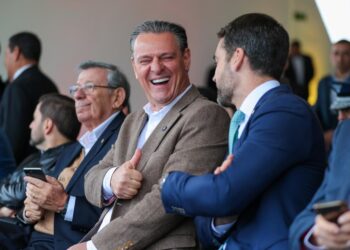 Fávaro destaca apoio a produtores com renegociação de dívidas rurais na Expointer