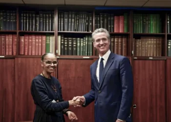 Brasil e Califórnia firmam acordo para ações climáticas em meio a críticas de Trump