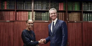 Brasil e Califórnia firmam acordo para ações climáticas em meio a críticas de Trump