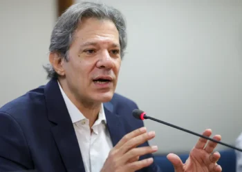 Haddad aponta Congresso e Judiciário como corresponsáveis pelo equilíbrio fiscal