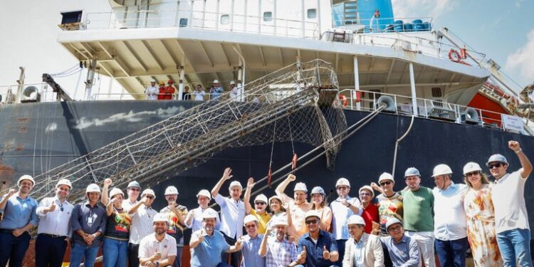 Amapá inaugura rota marítima com a China e reduz tempo de transporte em até 14 dias