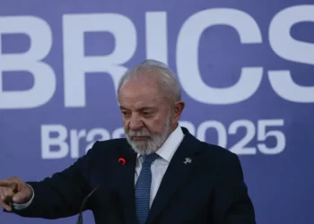 Lula defende fortalecimento do multilateralismo em discurso na Cúpula Virtual do BRICS