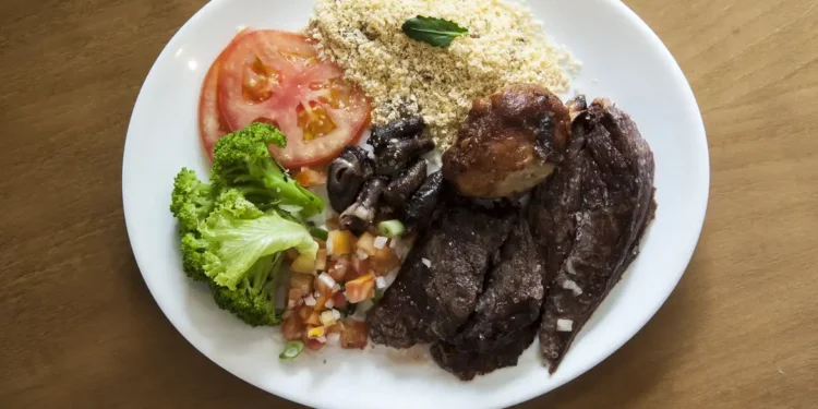 Governo federal premia 40 iniciativas que fortalecem o combate à fome e a segurança alimentar no país