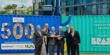 Governo e Apex celebram abertura de 500 mercados em 2025